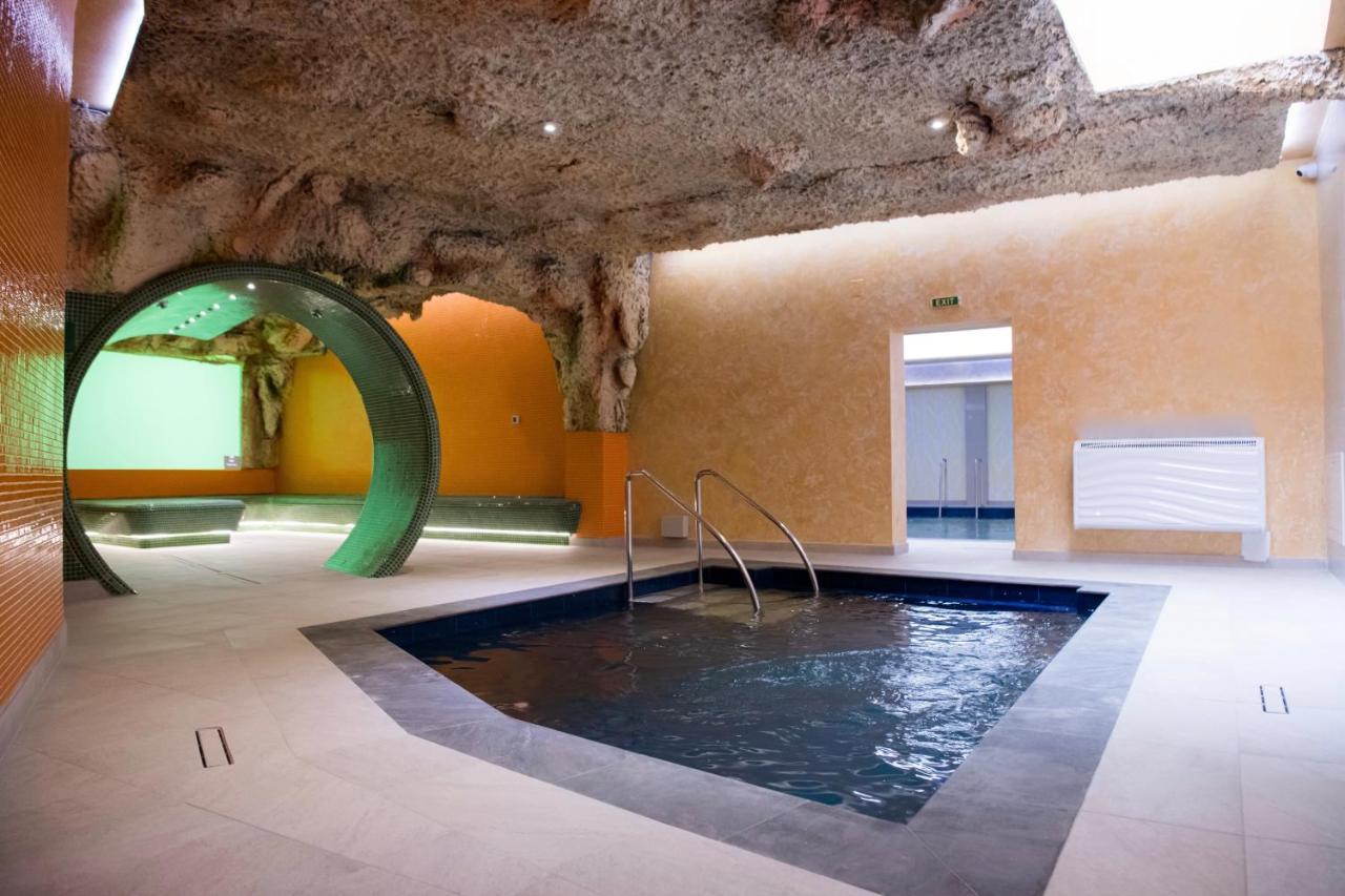 Imperial Hotel&Spa - Baile Olanesti Luaran gambar
